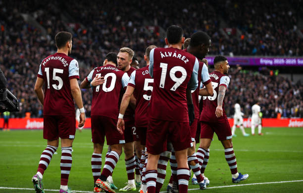 赛场上的竞 赛场上的竞