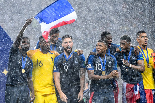 通过新的战 通过新的战